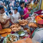 Comida callejera india: cómo llevar su esencia a tu mesa