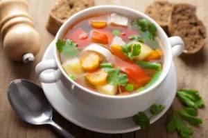 Caldo tlalpeño un plato mexicano